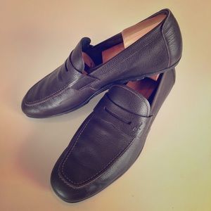 Men’s Salvatore FERRAGAMO penny loafers!